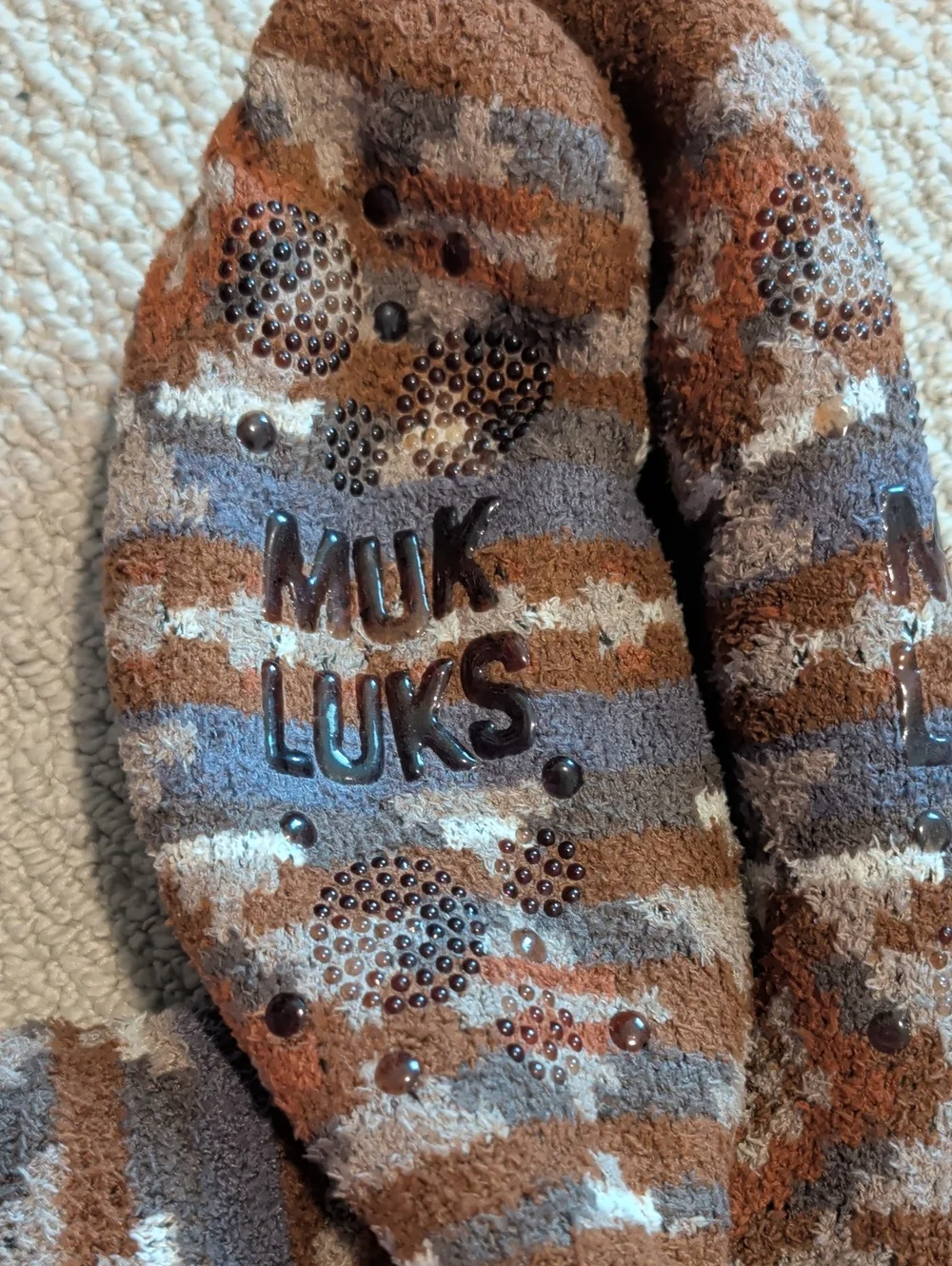 Muk Luks Men's Brown, Gray & Rust Patterned Fleece-Lined Casual Socks